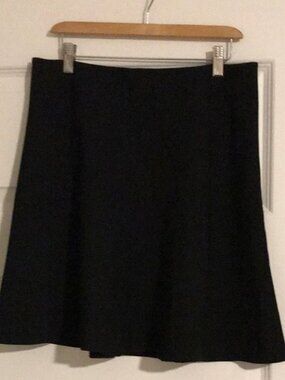 Short Flippy Skirt size M